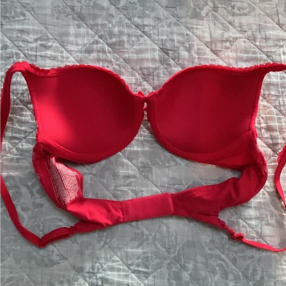 6 available: 34 B Custom Bras - bundle or separate - Picture 8 of 11